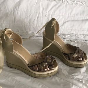 BCBG wedges
